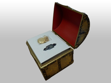takarabako02.jpg(18908 byte)